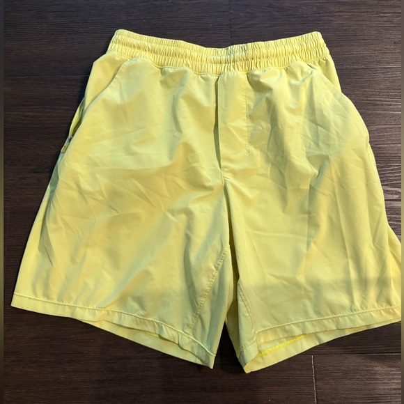 Lululemon pace breaker‎ linerless 7” shorts size small - Picture 1 of 6